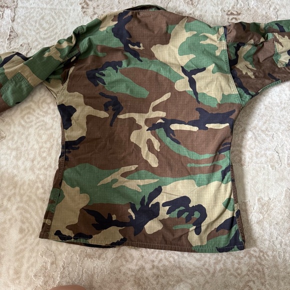 US Military Army Jacket Vintage Woodland Camouflage combat  Buttons XS- EUC - Picture 2 of 7